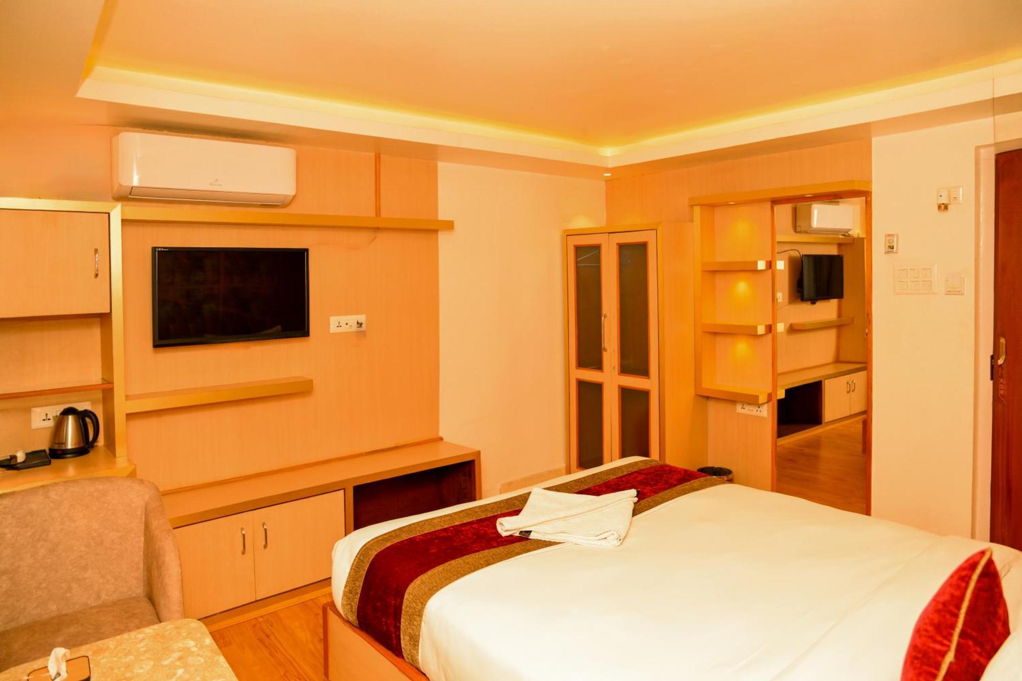 Hotel Elegant Kathmandu Inn المظهر الخارجي الصورة