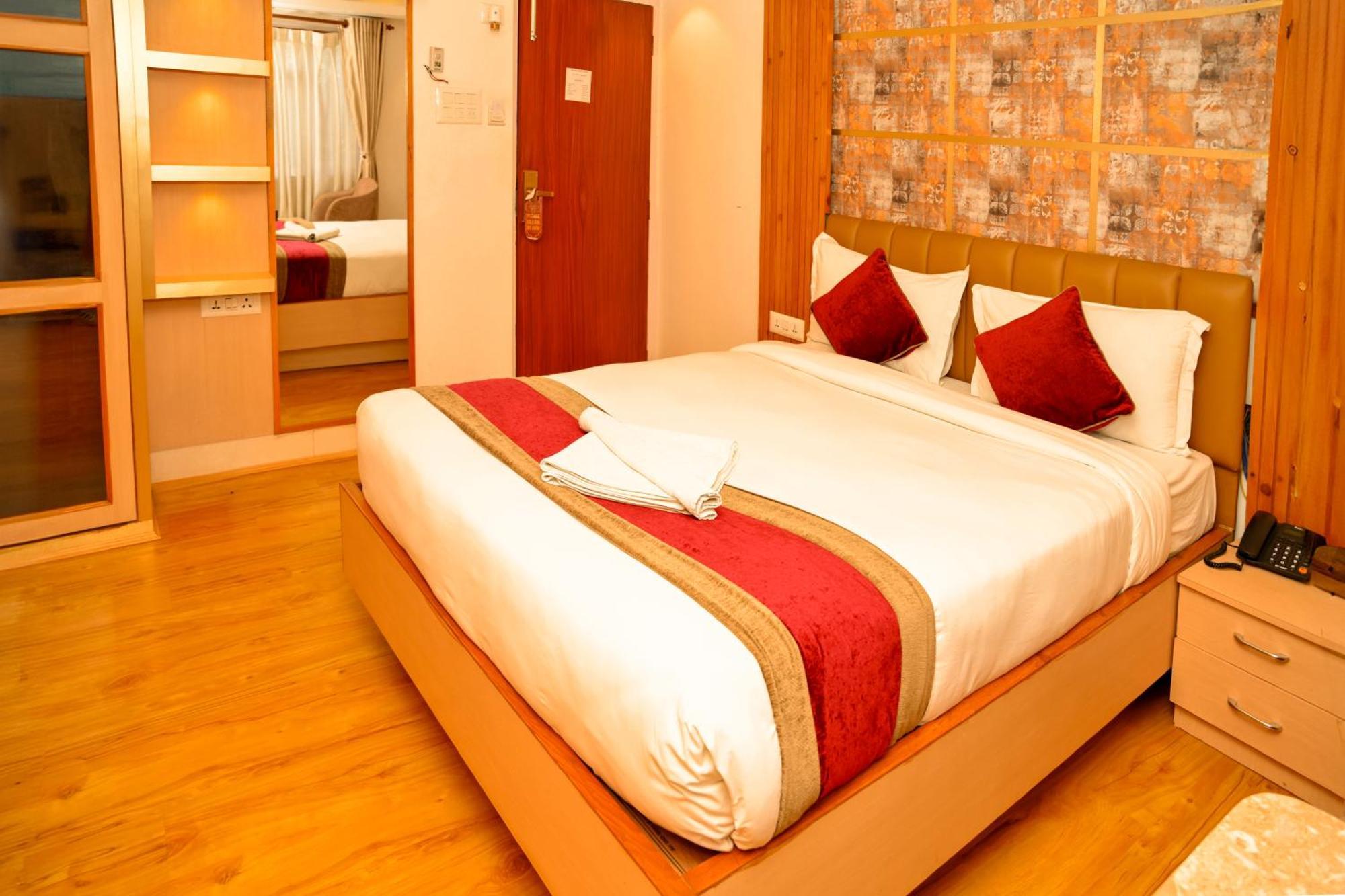 Hotel Elegant Kathmandu Inn المظهر الخارجي الصورة